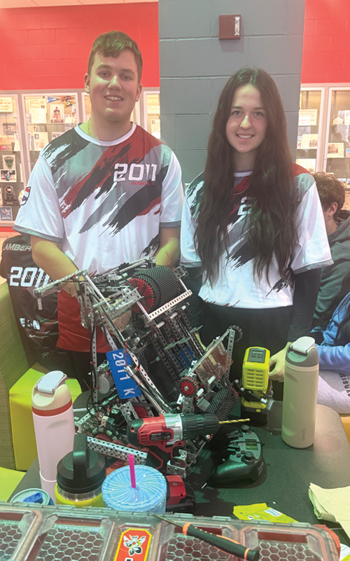World-ranked BBHHS Robotics team hosts home tournament | Scriptype