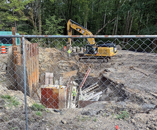 (Oct) pump station